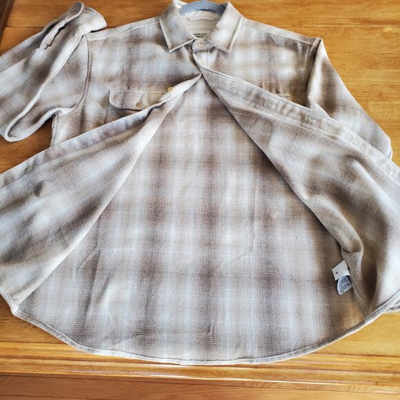 American Eagle Men's plaid flannel shirt jacket/ shacket size medium Cabin core - Picture 12 of 13